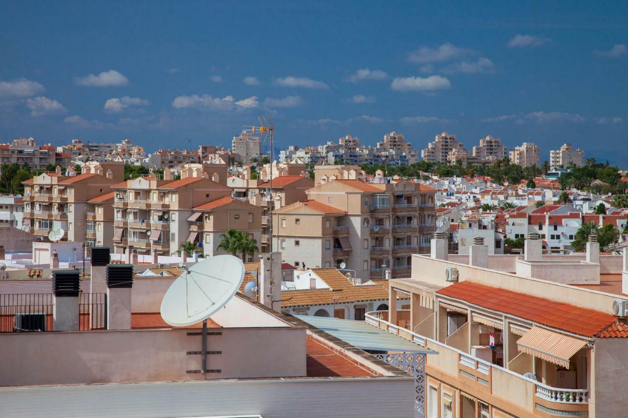 Apartment Islandia Torrevieja Exterior photo